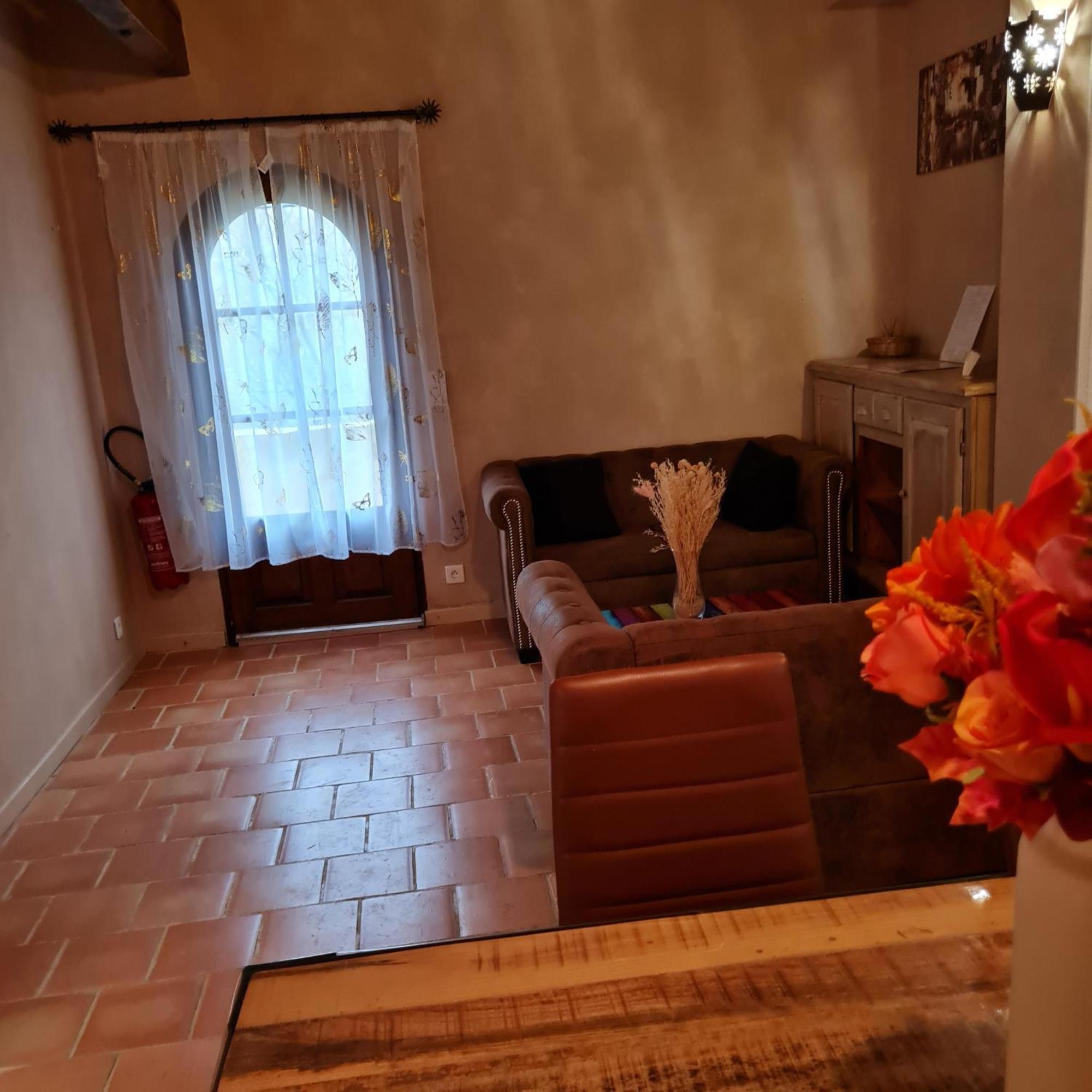 Domaine Du Cardou Hotel Puy-lʼÉvêque Eksteriør billede
